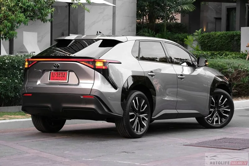 Toyota bZ4X Long Range AWD